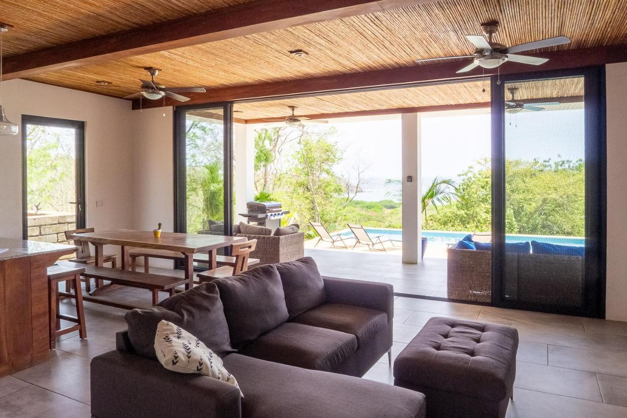 Casa Margarita - Stylish 3-Bdrm Home - Pool, Ocean & Sunset Views Сан Хуан дел Сур Екстериор снимка