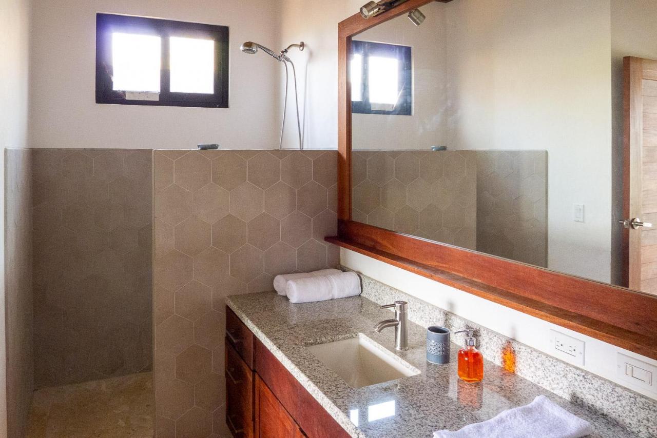 Casa Margarita - Stylish 3-Bdrm Home - Pool, Ocean & Sunset Views Сан Хуан дел Сур Екстериор снимка